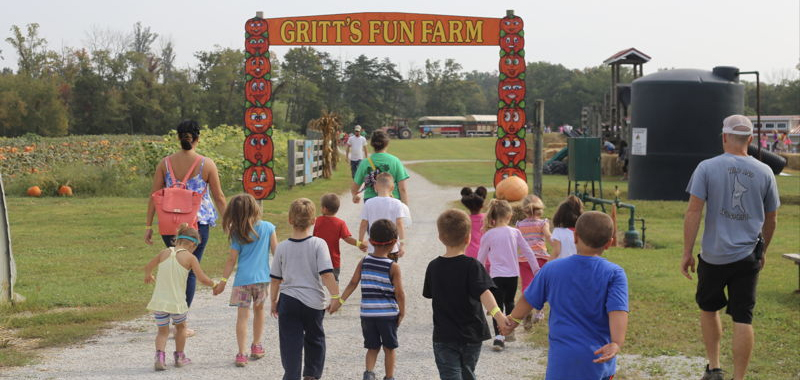 Guests Enter Gritt's Fun Farm